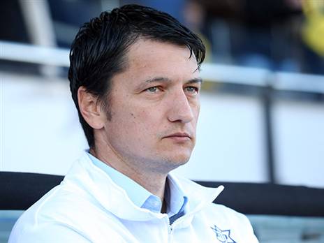 איביץ'. קבוצה בצלמו (אודי ציטיאט)