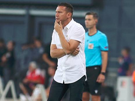 בכר. חושש מריגול (אלן שיבר)