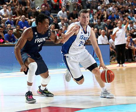 צפוי להצטרף בקרוב. אלבר (צילום: אלן שיבר)