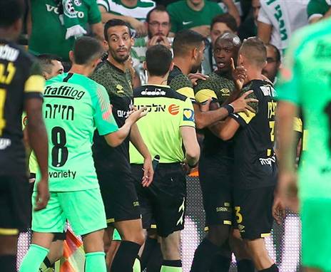 קונטה. "בדיעבר הייתי צריך לרדת מהמגרש" (אלן שיבר)