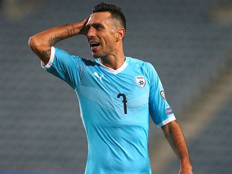 עדיין אופטימי, זהבי (אלן שיבר)