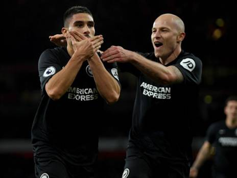 מופאי (משמאל), סידר ניצחון גדול לברייטון (GETTYIMAGES)