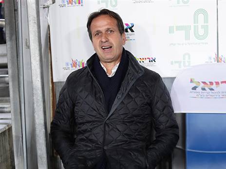 "אנחנו במרדף עם עצמנו" (דני מרון)