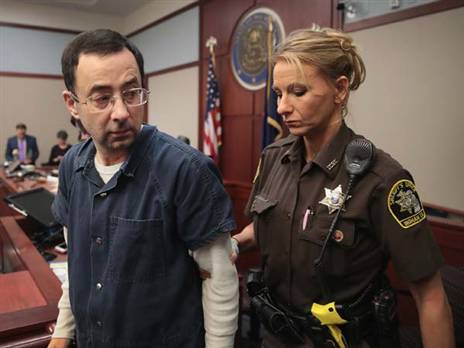 נסאר. ביילס ה"ניצולה" היחידה שהיא ספורטאית פעילה (Getty)