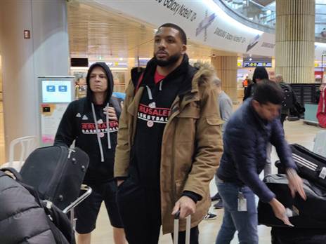 ירושלים בדרך לגרמניה (רועי כהן)