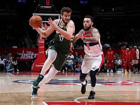 מנסה לפתח את עצמו בבאקס (getty)