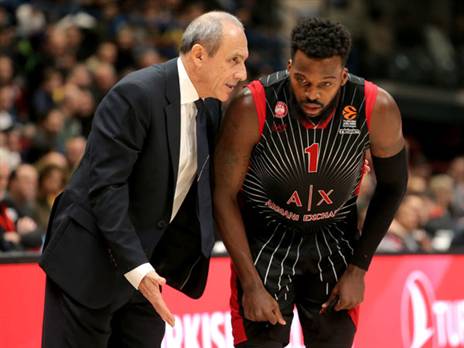 מאק ומסינה. לא עבד (Getty Images)