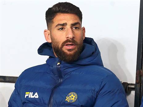 מכבי מעוניינת לשחררו אבל לא מצליחה, עטר