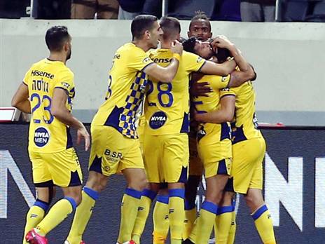 גם היא בבלתי מנוצחות. מכבי ת"א (צילום: אלן שיבר)