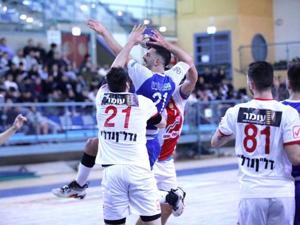 ניצחון גדול לחולון (צילום: הדר ואן קולא, איגוד הכדוריד)