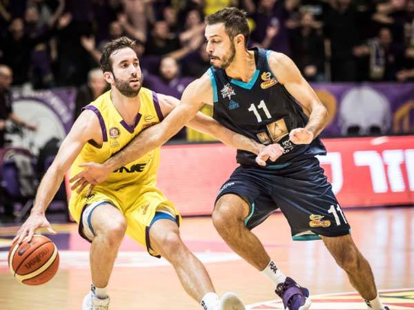 (מנהלת הליגה)