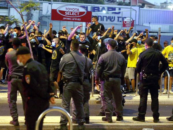 למצולמים אין קשר לכתבה (אלן שיבר)