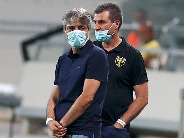 אוחנה. על פניו, האיש של בית"ר (אלן שיבר)