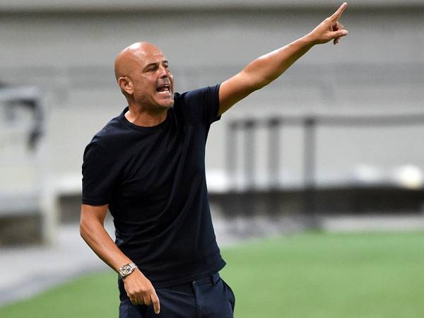 לא ברור אם יישאר, אבוקסיס (אלן שיבר)