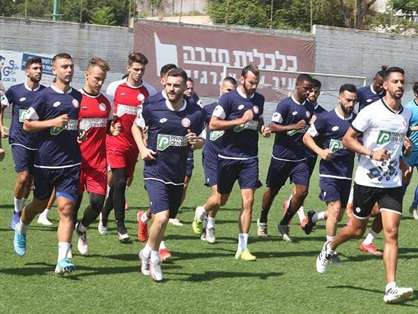 חזרו לנצח. שחקני חדרה (באדיבות הפועל חדרה)