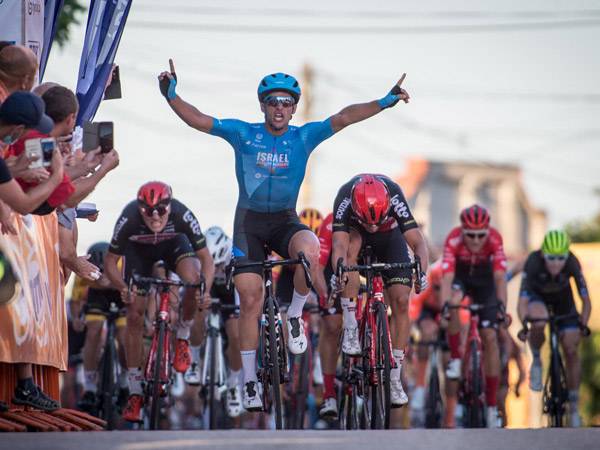 איינהורן חוגג (מריו סטיל באדיבות ישראל סטארט אפ ניישן)