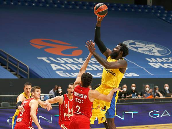 האנטר. קליעה שהייתה יכולה לשנות הכל (אלן שיבר)