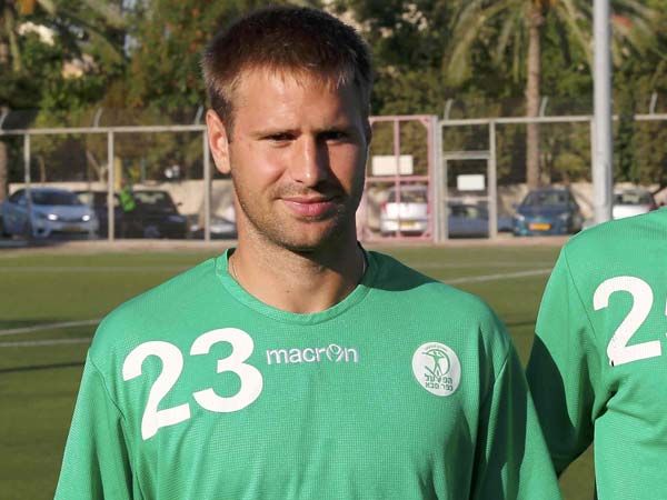 סקאביש. אורח לרגע (אלן שיבר)