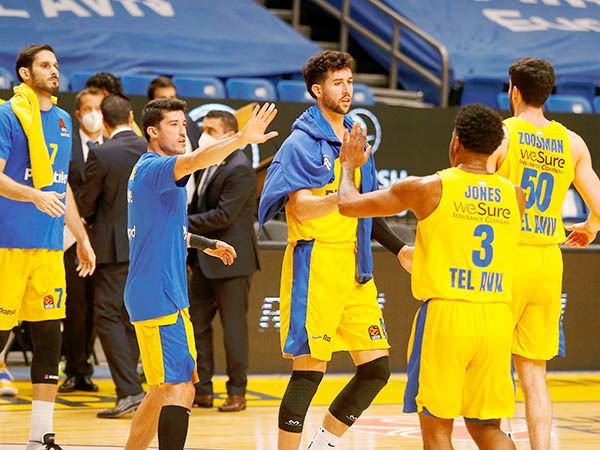 יחייכו בתום הקלאסיקו? (צילום: אלן שיבר)