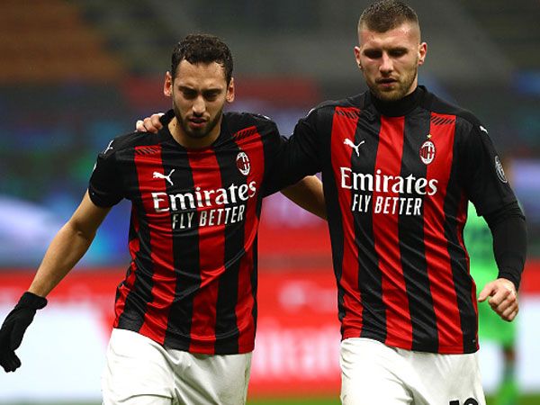 רוצה לשמור על הפסגה, מילאן (getty)