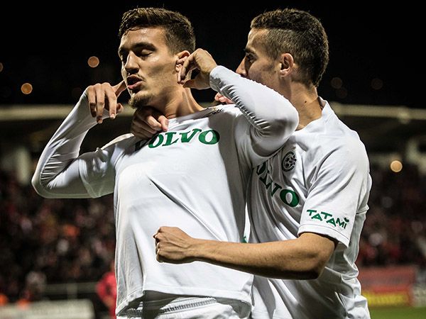 בפעם הקודמת, זה הלך קשה. שועה וחזיזה נגד אום אל פאחם ב-2020 (צילום: עודד קרני)