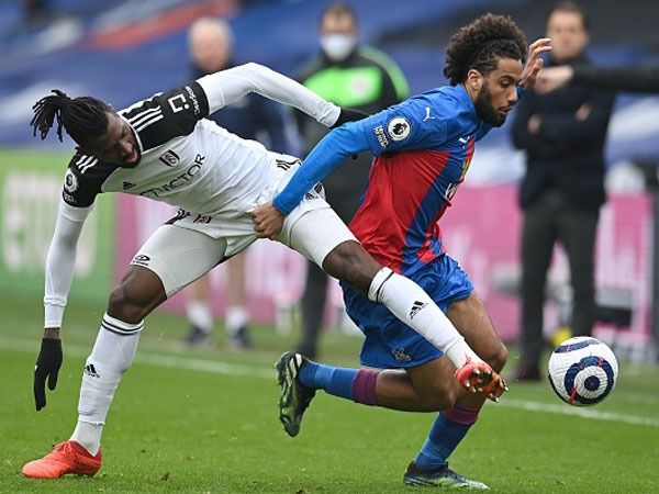 פולהאם תקפה, פאלאס חילצה נקודה (GETTY)