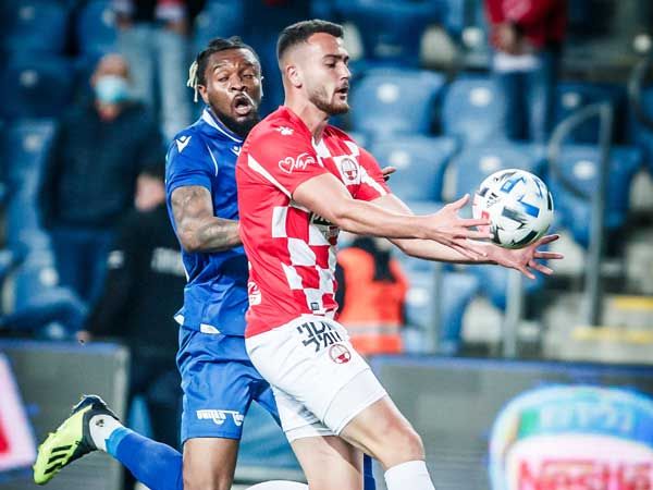 כדורגל לא ממש היה. כדוריד כן (עודד קרני)