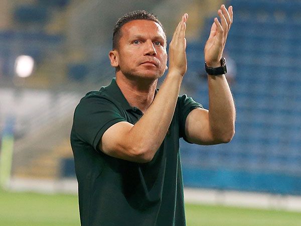 "לבכר יש ביקוש, הבחירה להישאר הייתה שלו" (אלן ישבר)