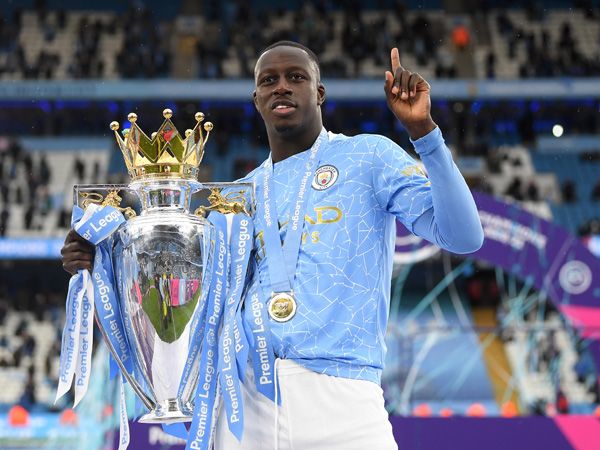 הספיק לזכות באליפות, בעודו תחת חקירה על ארבעה מקרי אונס (GETTY)