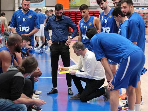 ישארו בלאומית (הראל שורצברג, מנהלת הליגה הלאומית)