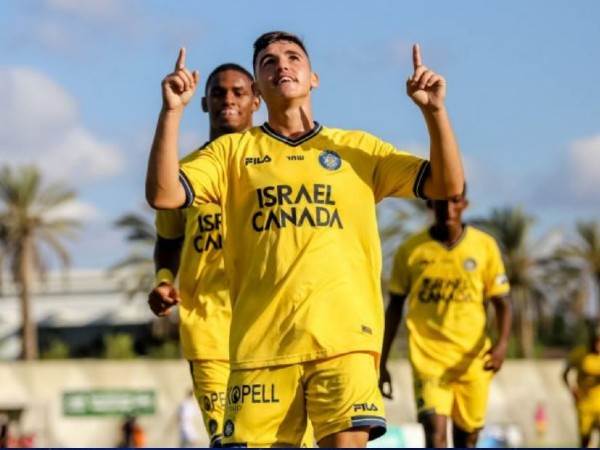 אוסקר גלוך. בכושר מצוין (האתר הרשמי של מכבי תל אביב)