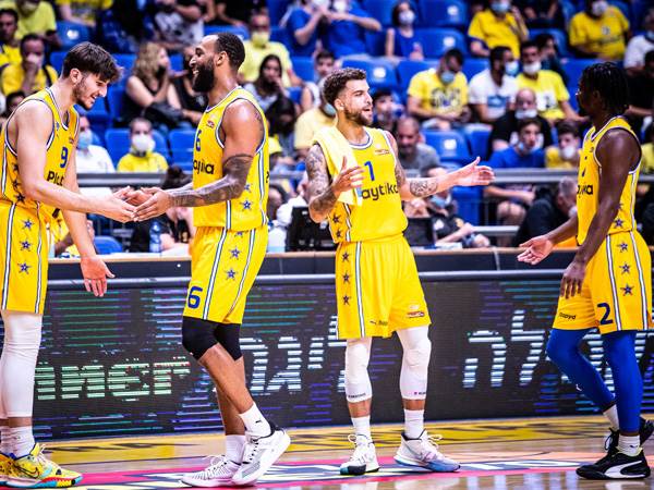 ומכבי ת"א ידעה לנצל זאת (צילום: עודד קרני)