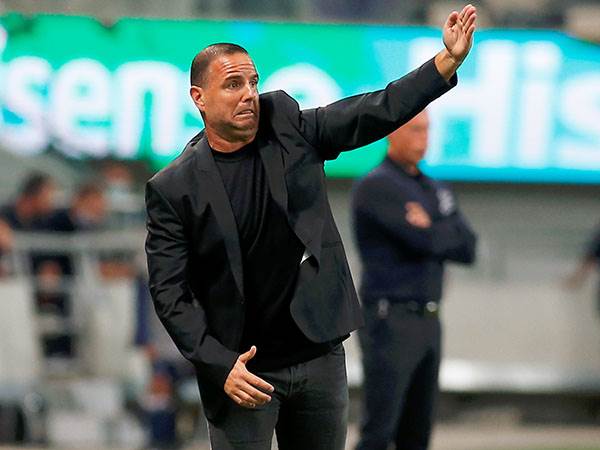 בן שמעון, ניצחון מפתיע (אלן שיבר)