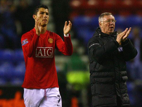 תהילת העבר תחזור? רונאלדו הצעיר ואלכס פרגוסון (Getty)