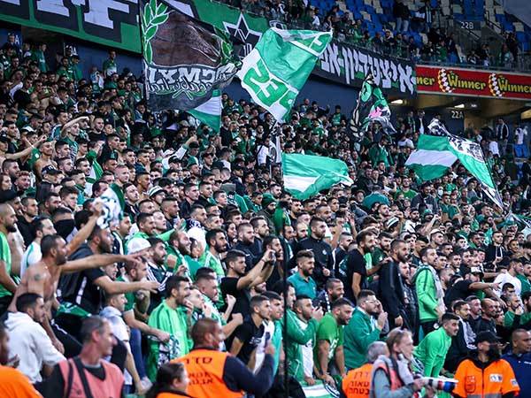 1,600 כרטיסים הוקצו להם. אוהדי חיפה (מאור אלקסלסי)