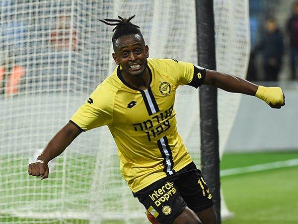 "החלום: כרטיס לאירופה" (ברני ארדוב)