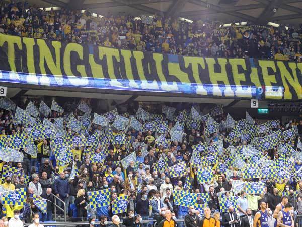 אווירה של ימים גדולים (דני מרון)