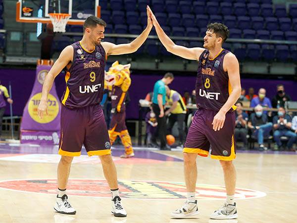 יעפילו כבר בשלישי? (אלן שיבר)