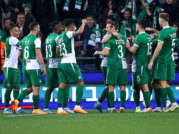 "השלם גדול מסך חלקיו" (מאור אלקסלסי)