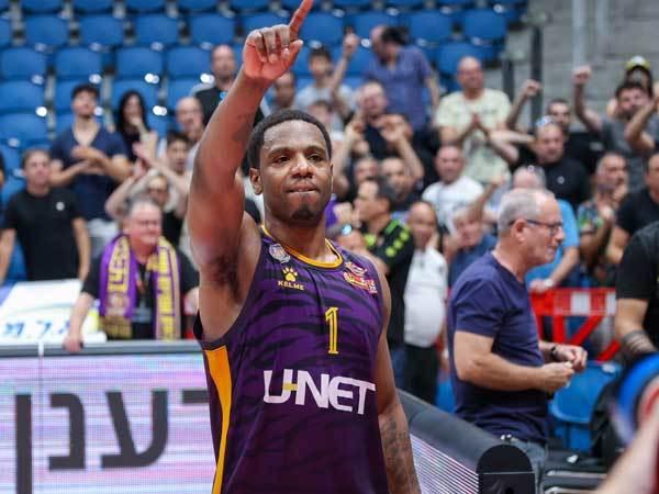 מה נקבל מרגלנד הערב? (דני מרון)