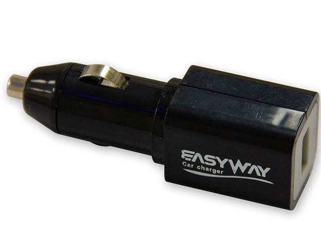 מטען אלקטרוני עם מכשירי האזנה בתוכו