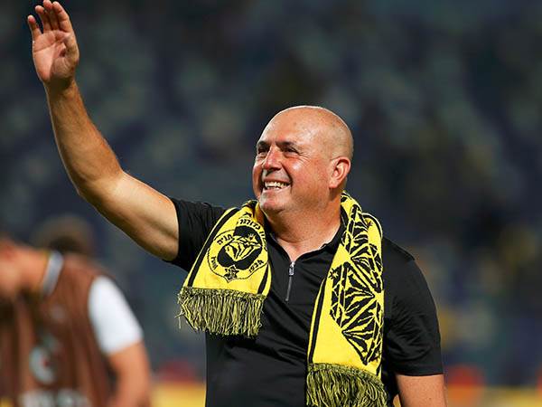 אופטימי לפני המשחק, לם (אלן שיבר)