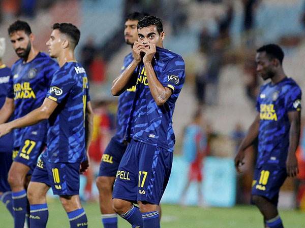 "ויתר על המון כדי להיות במכבי ת"א" (אלן שיבר)