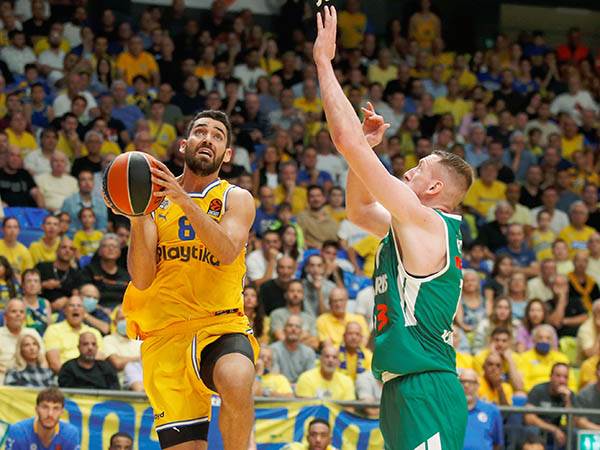 "בטוח שהדברים יסתדרו", מנקו (אלן שיבר)