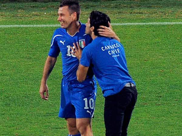 פרי וקסאנו (GETTY,Dino Panat)