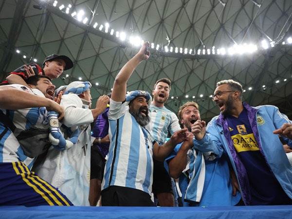 אוהדי ארגנטינה חוגגים (Getty Images)