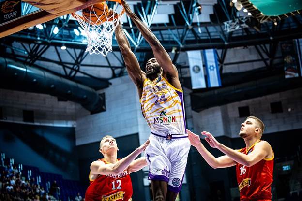 כשיר למשחק. ג'ונס (פיב"א)