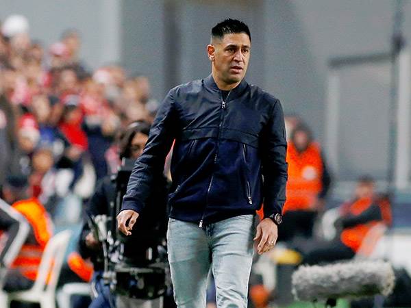 "אכזרי". ברדה (אלן שיבר)