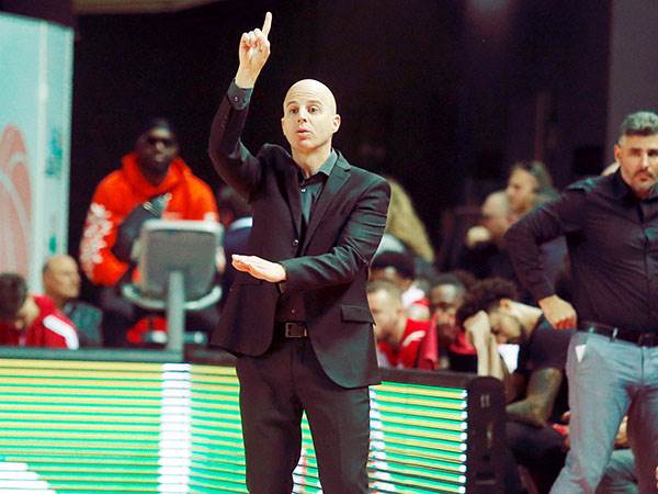 דני פרנקו. משחק אחרון לפני הפגרה (אלן שיבר)