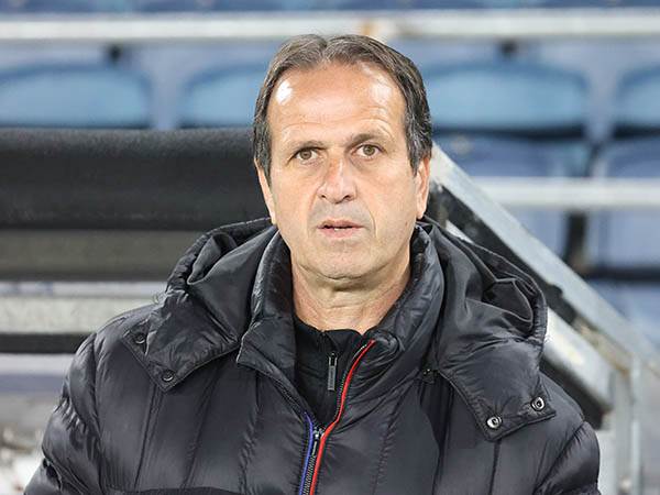 מאמינים בו לעונה הבאה. רוני לוי (ברני ארדוב)